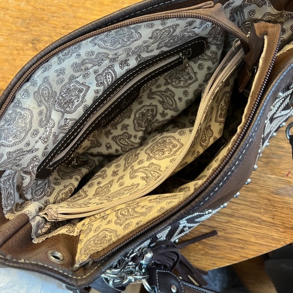 Purse - Picture 4 of 4